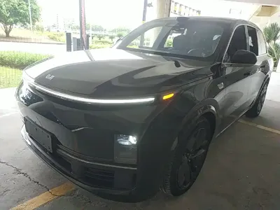 Li Auto Li L8