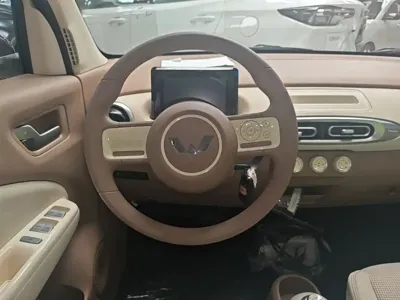 Wuling MINIEV
