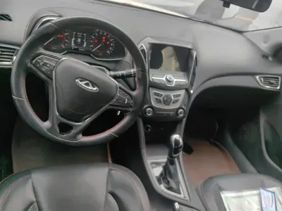 Chery Arrizo 5