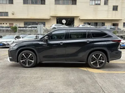 Toyota Crown Kluger
