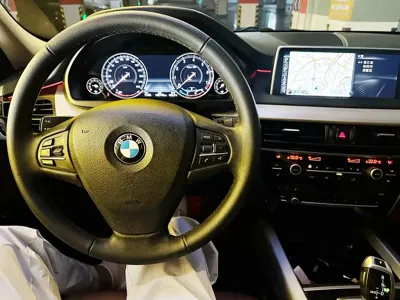 BMW X5 (Import)