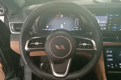Li Auto ONE