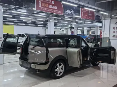 MINI Mini Clubman