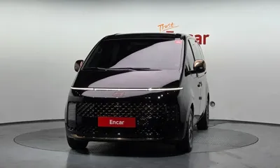 Hyundai Staria