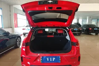 BYD e2