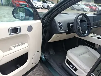 Li Auto Li L9
