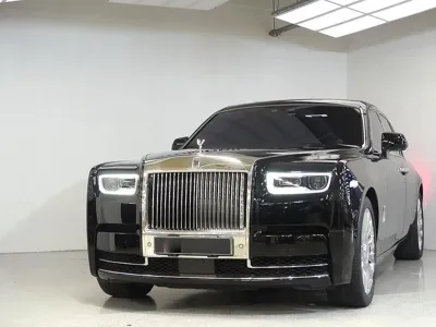Rolls-Royce Phantom