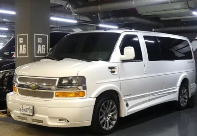 Chevrolet Express Van