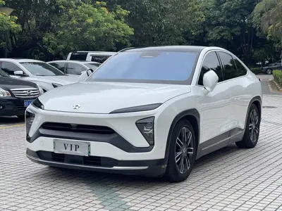 Nio EC6