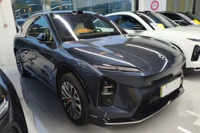 Nio EC6