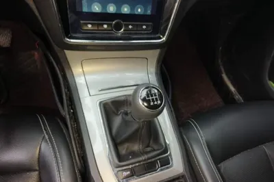 Roewe RX5