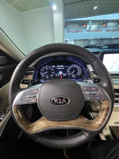 Kia K9