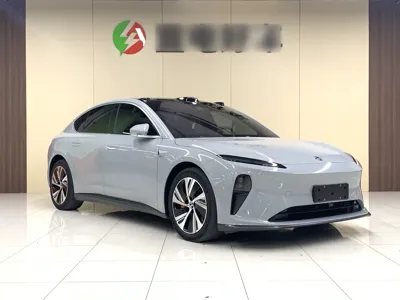 Nio ET5