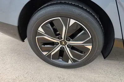 Xpeng P5