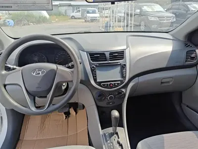 Hyundai Verna