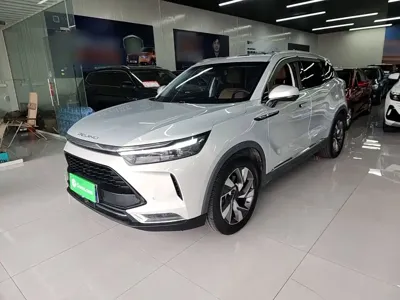 BAIC X7