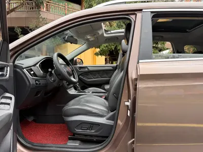 Roewe RX5