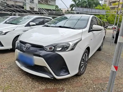Toyota Yaris L