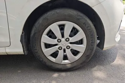 Hyundai Verna (older generation)