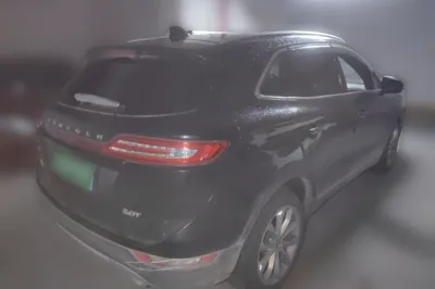 Lincoln MKC