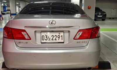 Lexus ES