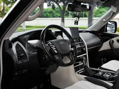 Infiniti QX80