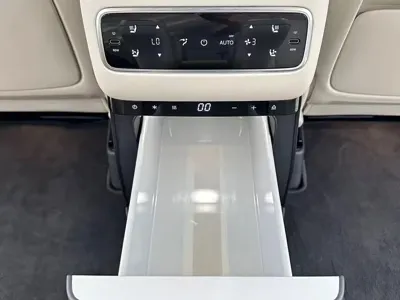 Li Auto Li MEGA