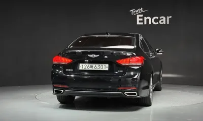 Hyundai Genesis