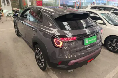 Lynk & Co 02