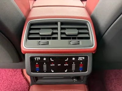 Audi A7L