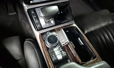 Genesis EQ900