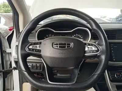 Geely Emgrand GS