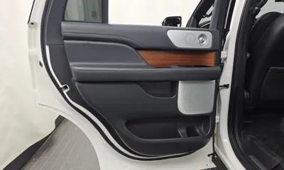Lincoln Navigator