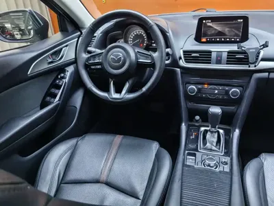 Mazda 3 Axela
