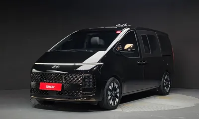 Hyundai Staria