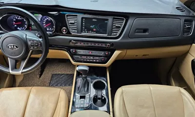Kia Canival