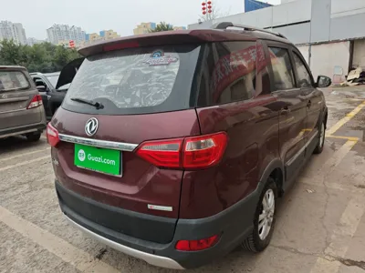 Dongfeng Fengon 370