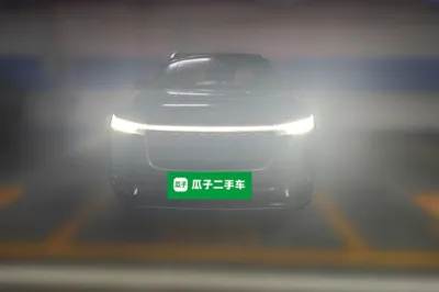 Li Auto ONE