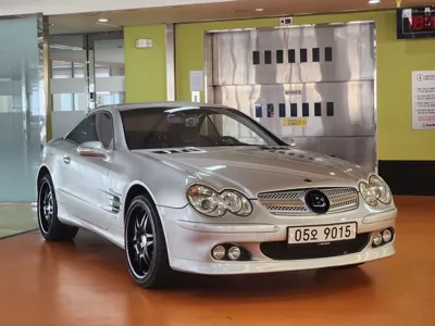 Mercedes-Benz SL-Class