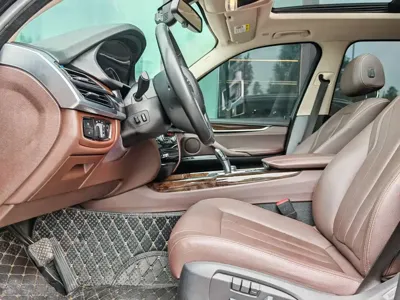 BMW X5 (Import)