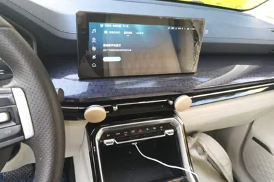 Wuling Asta