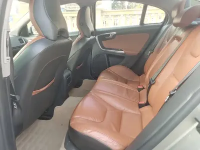 Volvo S60 (Import)