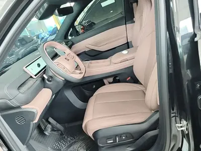 Nio EC6
