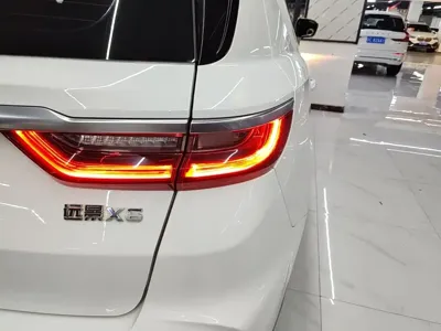 Geely Vision X6