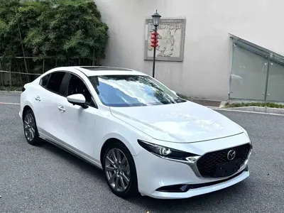 Mazda 3 Axela