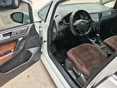 Volkswagen Golf Sportsvan