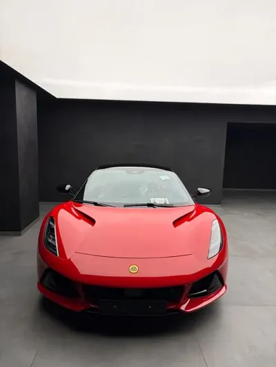 Lotus Emira