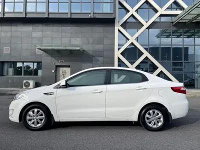 Kia K2