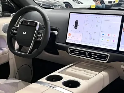 Li Auto Li L6