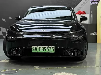 Xpeng P7